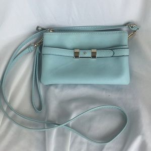 Cross-body Purse w/ 3 Pockets Wrist Strap Lt Blue
